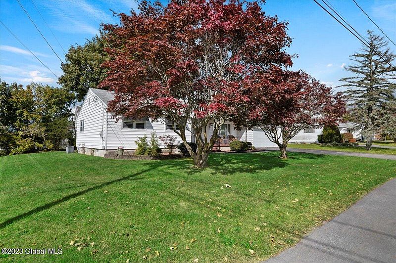 4th image of 28 Chapel Place