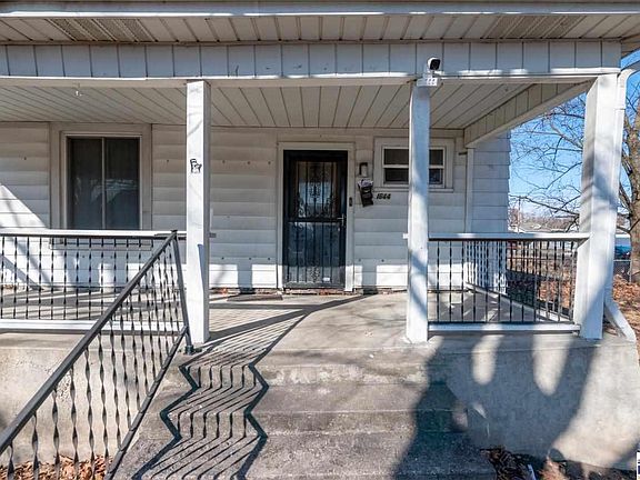 3rd image of 1644 Locust St