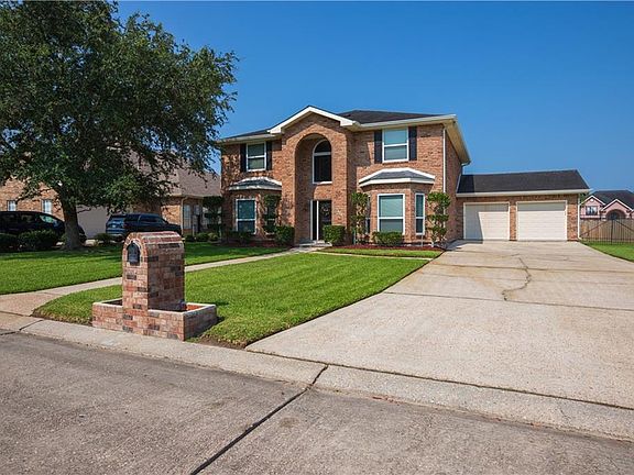 2nd image of 3632 Lake Aspen Dr E