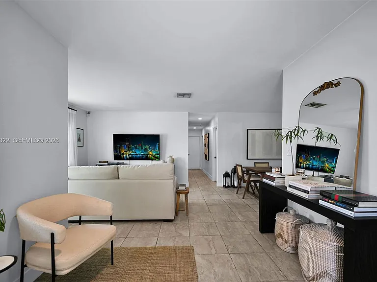 8780 SW 200th Ter — Photo 22