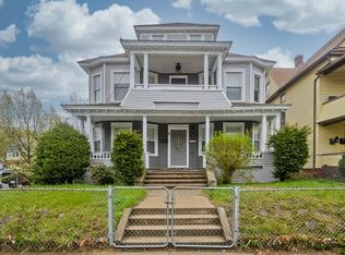 3 Sorrento St, Springfield, MA 01108