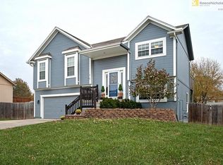 212 W Cheyenne St, Gardner, KS 66030