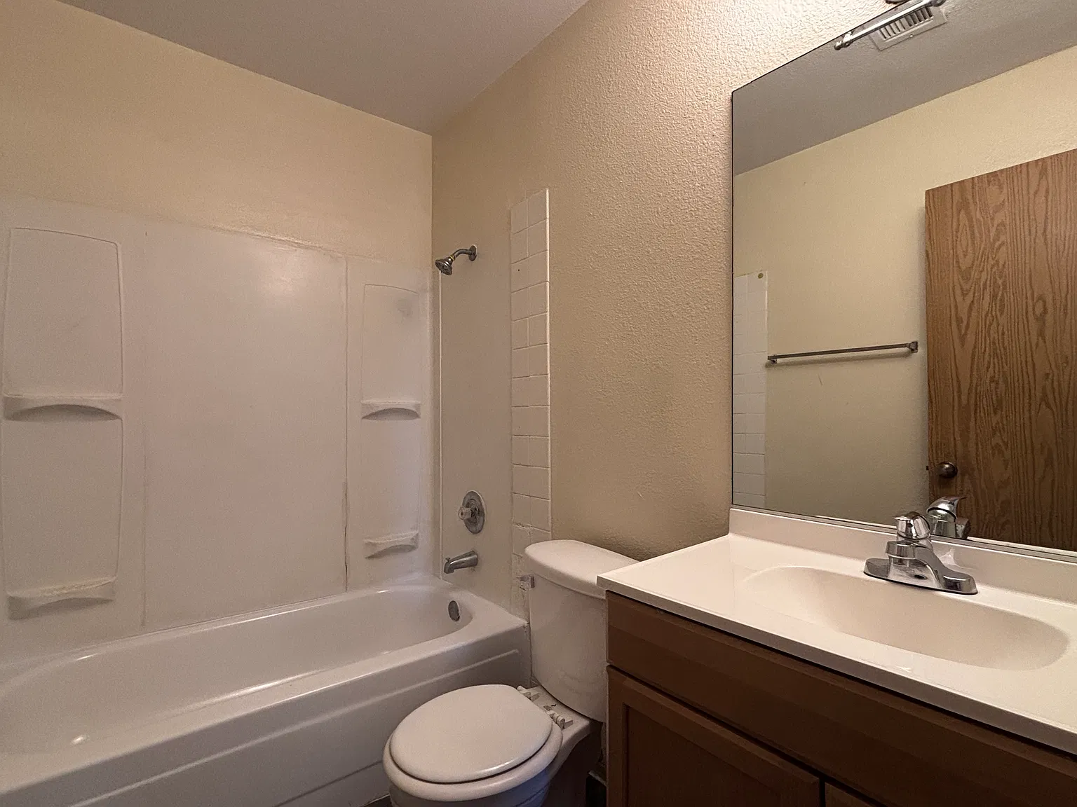 2 bed, 778 sqft, $895 — Photo 4