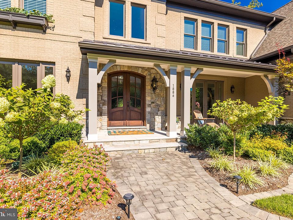 1886 Massachusetts Ave, Mc Lean, VA 22101 Zillow