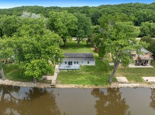 5205 W Murray Dr, Dixon, IL 61021