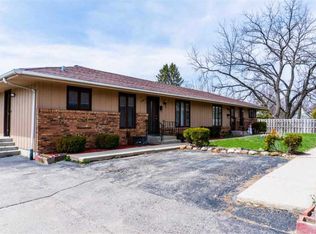 7504 N 2nd St, Machesney Park, IL