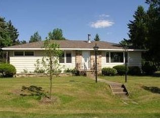 336 N Clinton St, Princeton, WI 54968