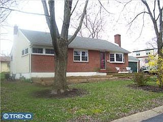 1st image of 14 Clayton Ave
