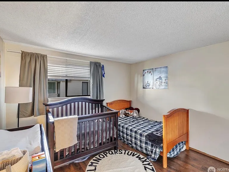 101 147th Ave SE #1 — Photo 6