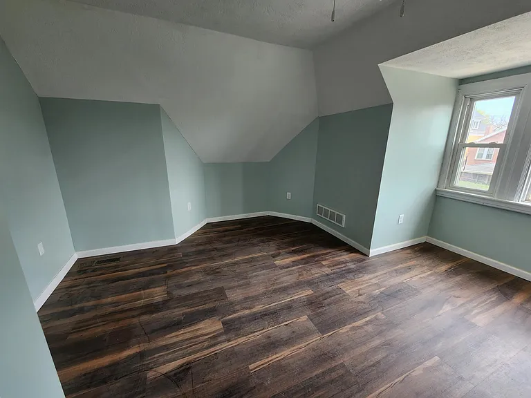 148 S Bryant Ave #2 — Photo 14