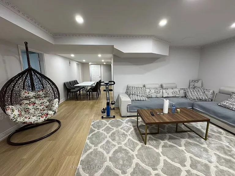 421 Elson St #BASEMENT — Photo 8