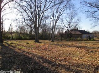 300 S Oak St, Jacksonville, AR 72076
