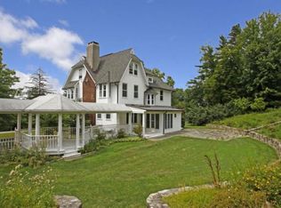 380 Scarborough Rd, Briarcliff Manor, NY 10510