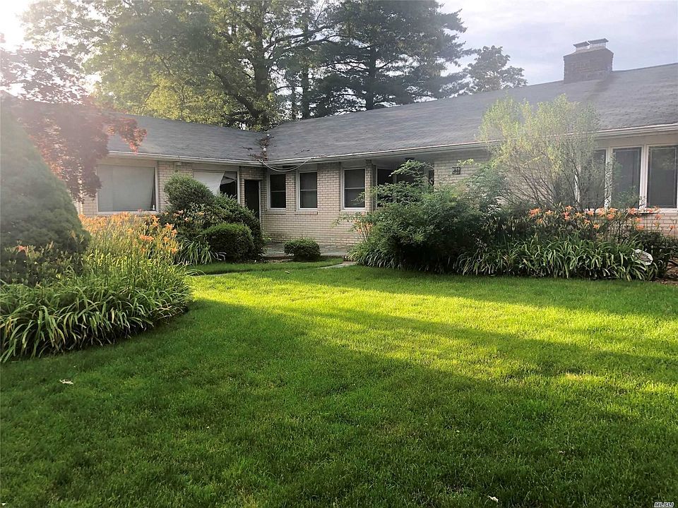 1st image of 540 Green Pl
