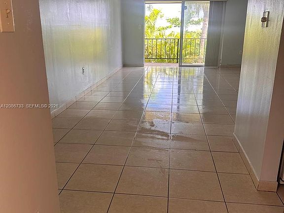 2nd image of 9103 SW 137th Ter #27-4