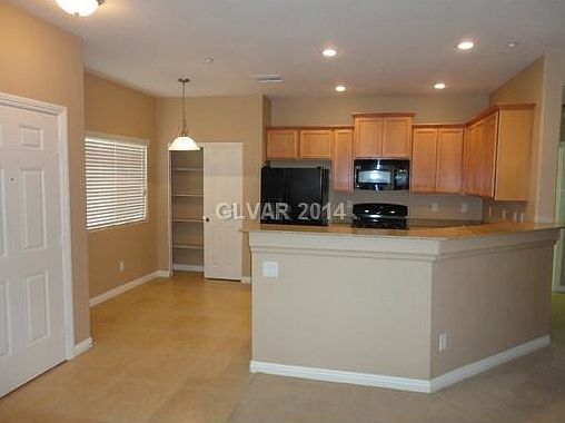 2nd image of 10131 Sunset Palisades Way