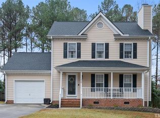 1408 E Stonemason Dr, Fuquay Varina, NC 27526