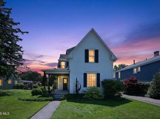 228 W Broadway St, Maumee, OH 43537