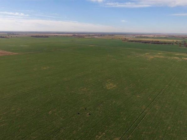 2372 N 2760th Rd, Hennessey, OK 73742