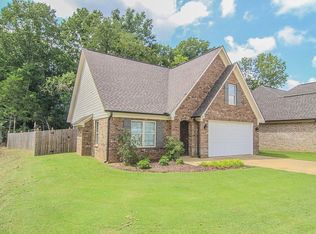 42 Molly Dr, Starkville, MS 39759