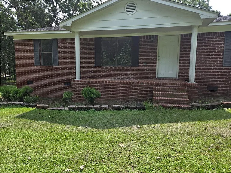 381 Norton Rd — Photo 1