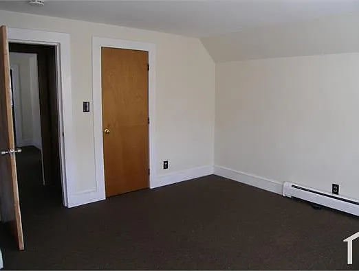 346 Ferry St #3 — Photo 2