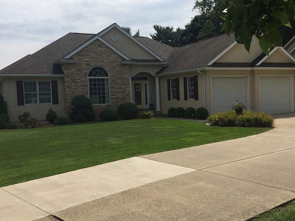 1st image of 934 Rhovanion Dr
