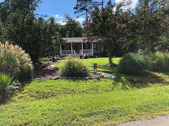 3rd image of 133 Birch Ln