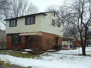 2nd image of 947 N Wildwood St