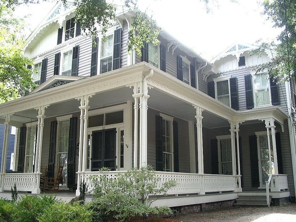 Front Exterior of Home