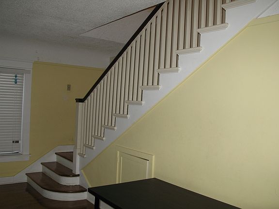 5th image of 575 N Hill Ave