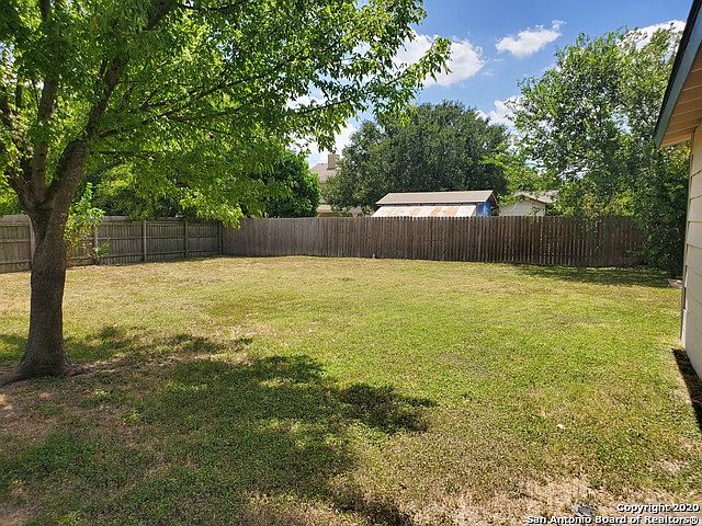 1st image of 2507 Holly Hill Dr
