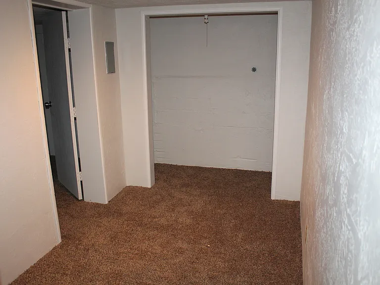 1518 Siskiyou St — Photo 11