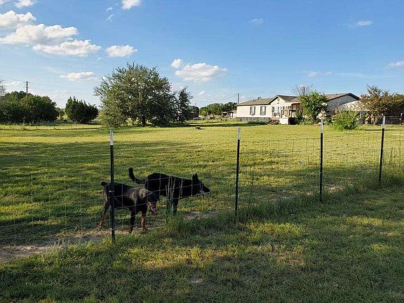 4th image of 1020 County Road 321