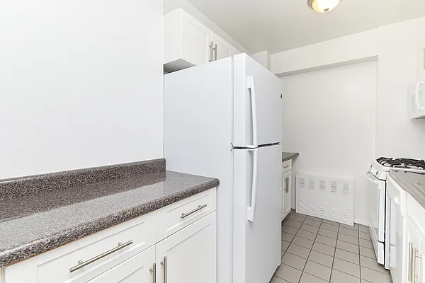 Rented by PocketBroker Inc | media 19