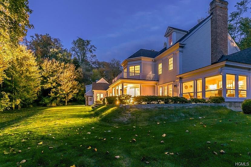 1st image of 43 Shadowbrook Ln