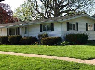 503 Sycamore St, New Windsor, IL 61465