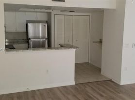 4195 N Haverhill Rd, West Palm Beach, FL