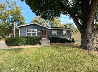 8712 B St, Omaha, NE 68124