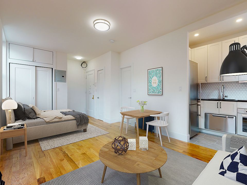 1st image of 37 1/2 Bedford St APT 3B