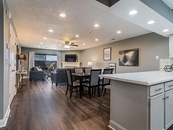 4th image of 350 S Wildwood Dr #4