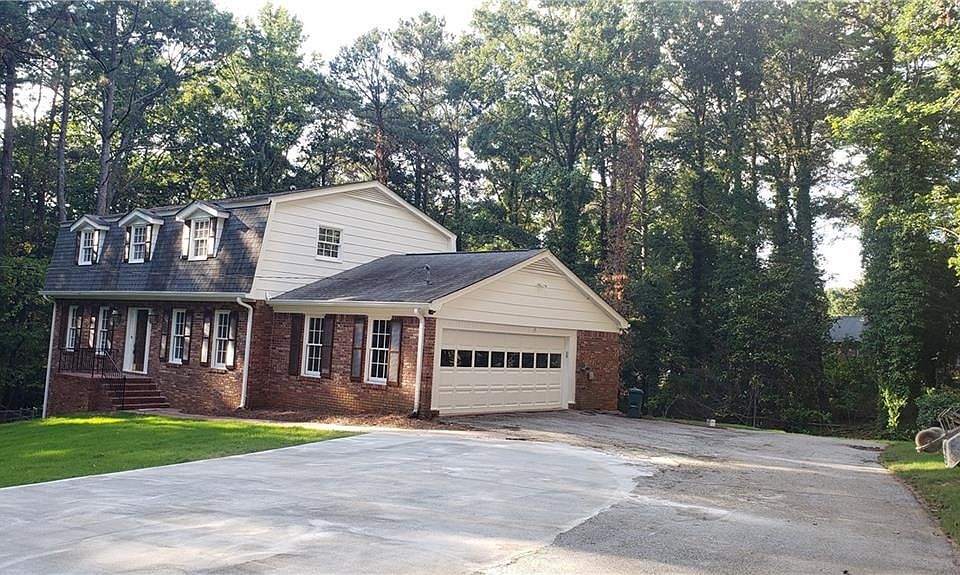 1st image of 2134 Masonwood Cir