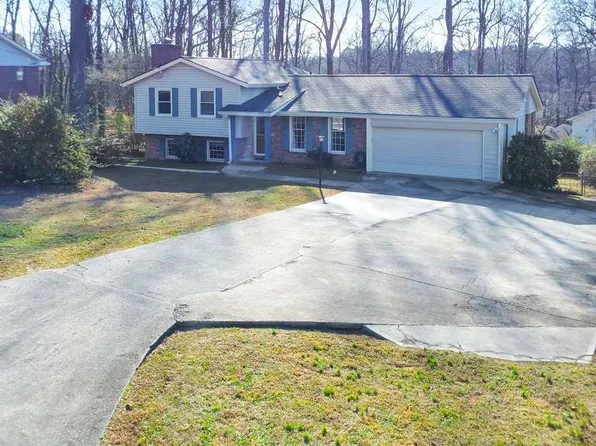 2846 Summit Ridge Dr, Marietta, GA 30066