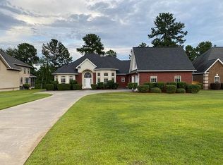 201 Stratford Hills Dr, Bonaire, GA 31005