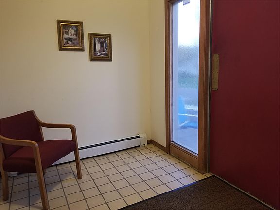 3rd image of 420 W Grand Ave APT 207