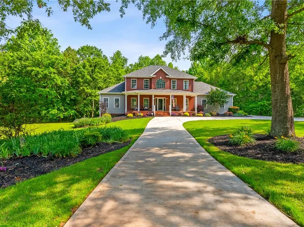 218 Muth Ave, Pelzer, SC 29669