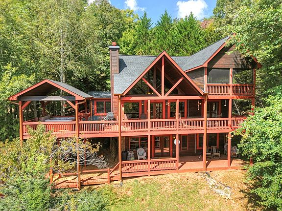 2nd image of 603 Red Berry Ridge Rd