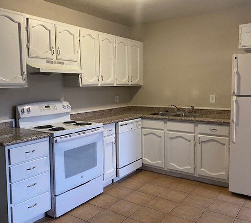 1st image of 5248 Greene Ln APT D