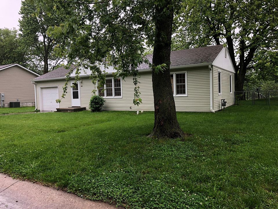 1st image of 108 N Marr Dr