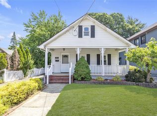 308 Central Ave, Lynbrook, NY 11563